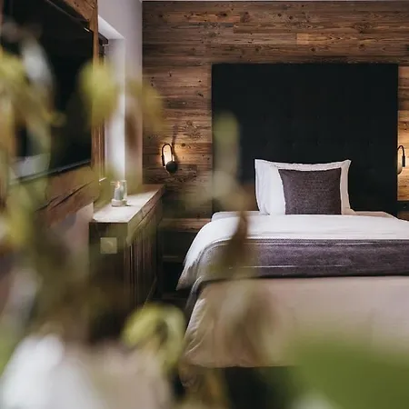 Vaya Post 酒店 萨尔巴赫