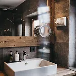 Vaya Post 酒店 萨尔巴赫