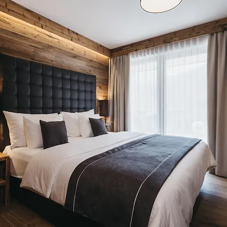 Vaya Post Hotel