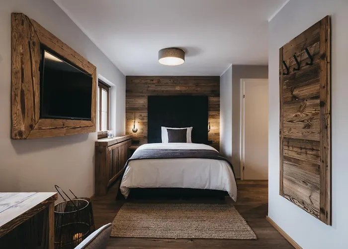 Vaya Post Hotel