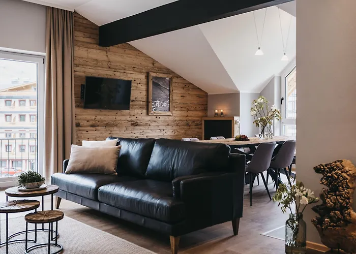 Vaya Post Hotel 4*
